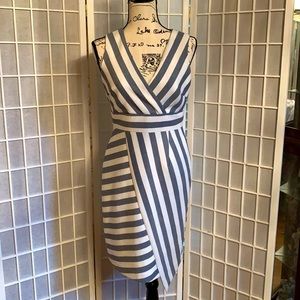 Gorgeous dress size 4